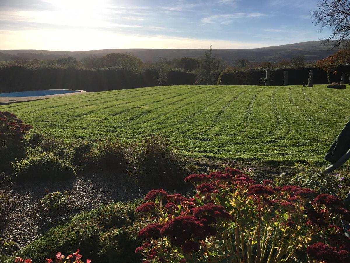 Gooseford Farm Bed & Breakfast Okehampton Exterior photo